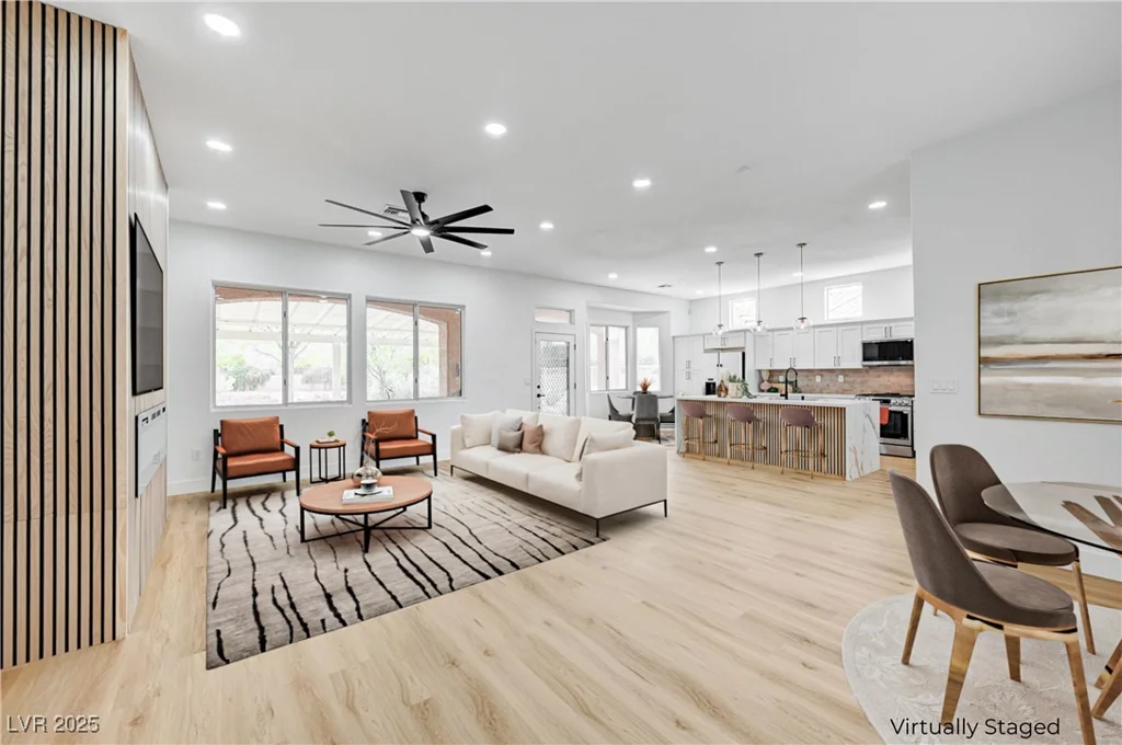 2353 Lauren, Las Vegas, NV 89134