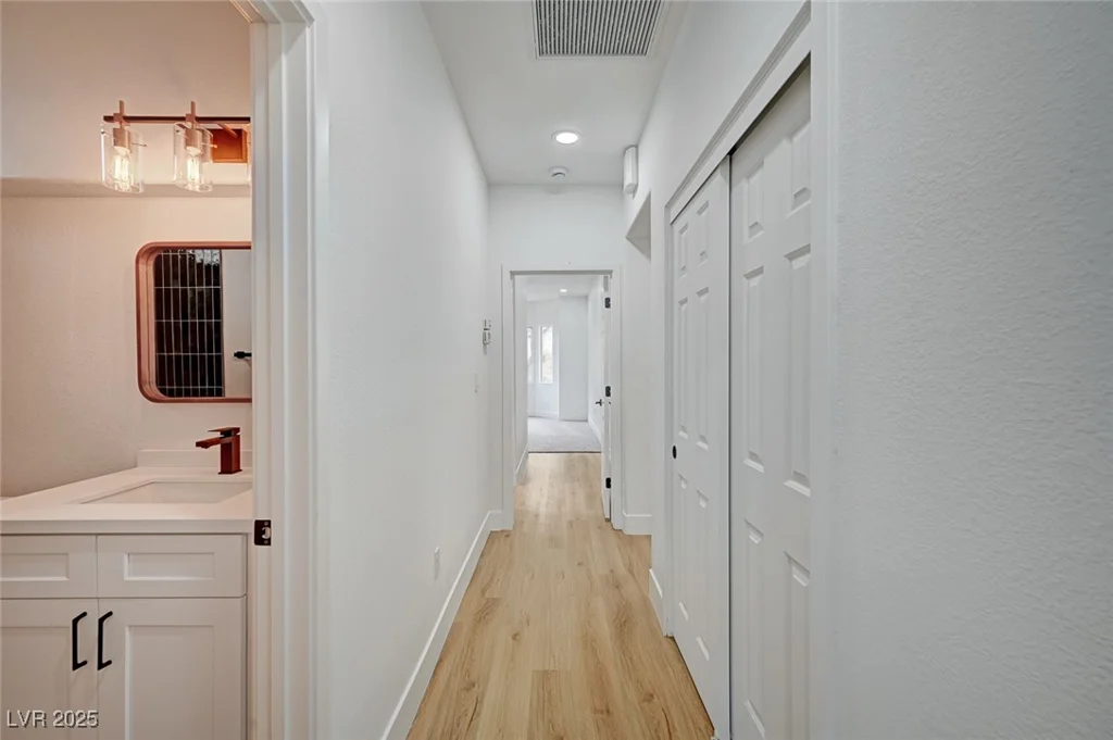 2353 Lauren, Las Vegas, NV 89134