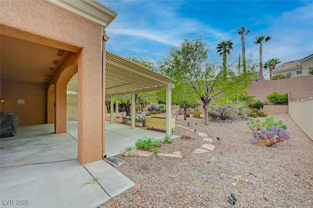 2353 Lauren, Las Vegas, NV 89134
