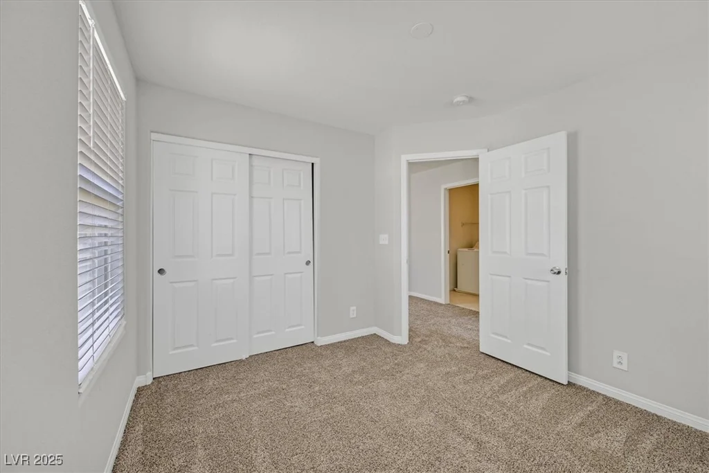1109 Claire Rose, Las Vegas, NV 89183