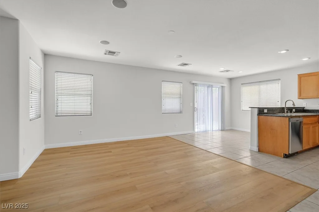 1109 Claire Rose, Las Vegas, NV 89183