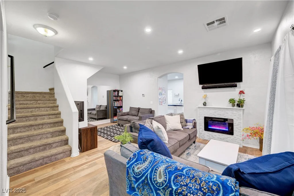 6170 Sahara, Las Vegas, NV 89142