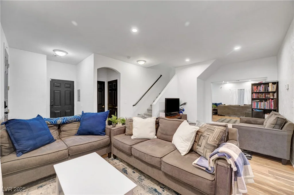 6170 Sahara, Las Vegas, NV 89142