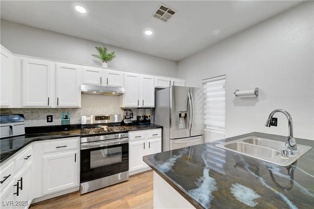 6170 Sahara, Las Vegas, NV 89142