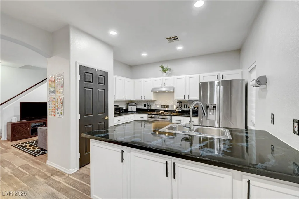 6170 Sahara, Las Vegas, NV 89142