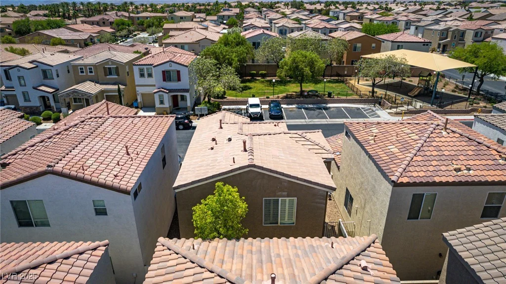 7694 Hampton Park, Las Vegas, NV 89113