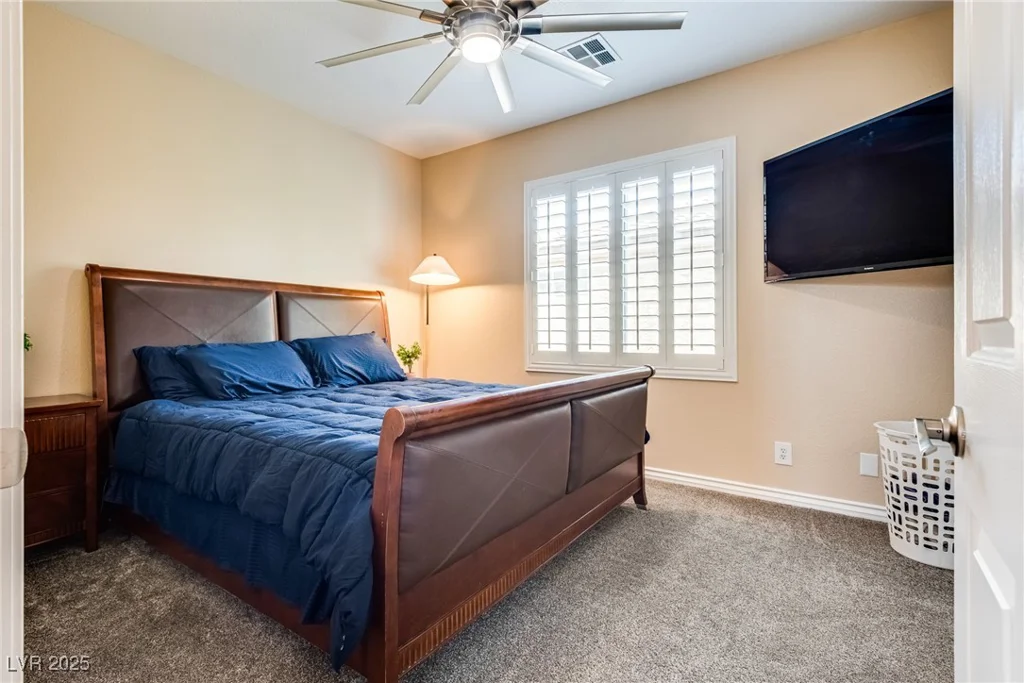 7694 Hampton Park, Las Vegas, NV 89113