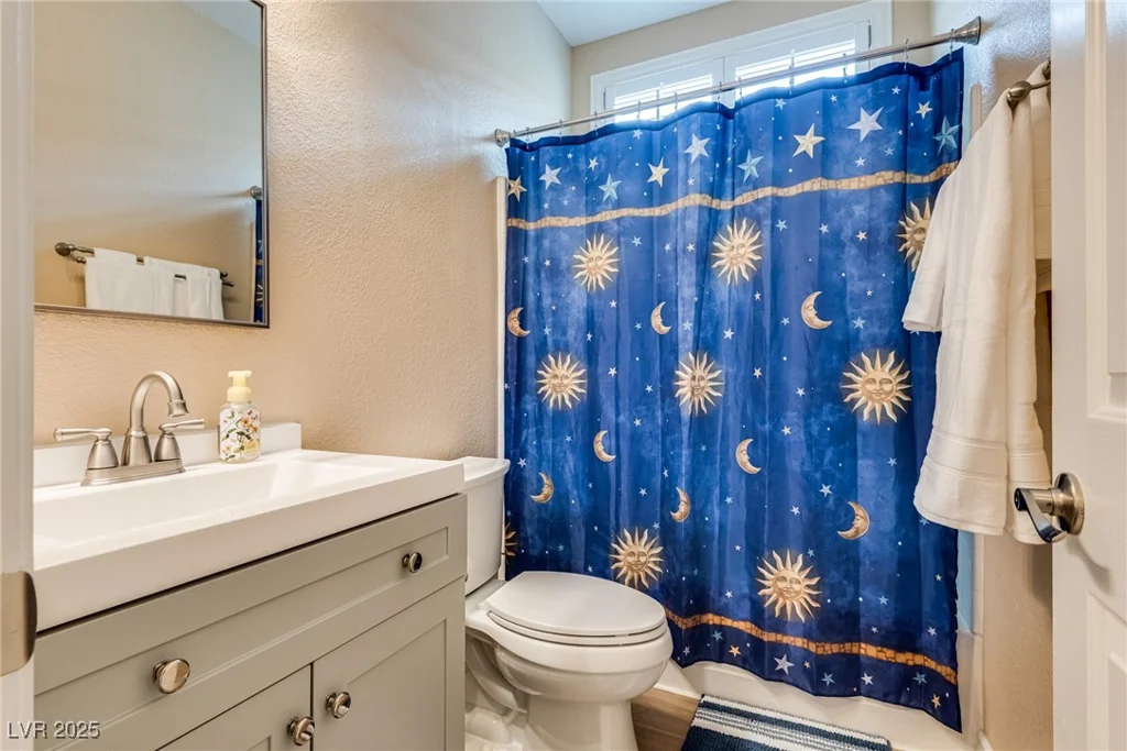 7694 Hampton Park, Las Vegas, NV 89113