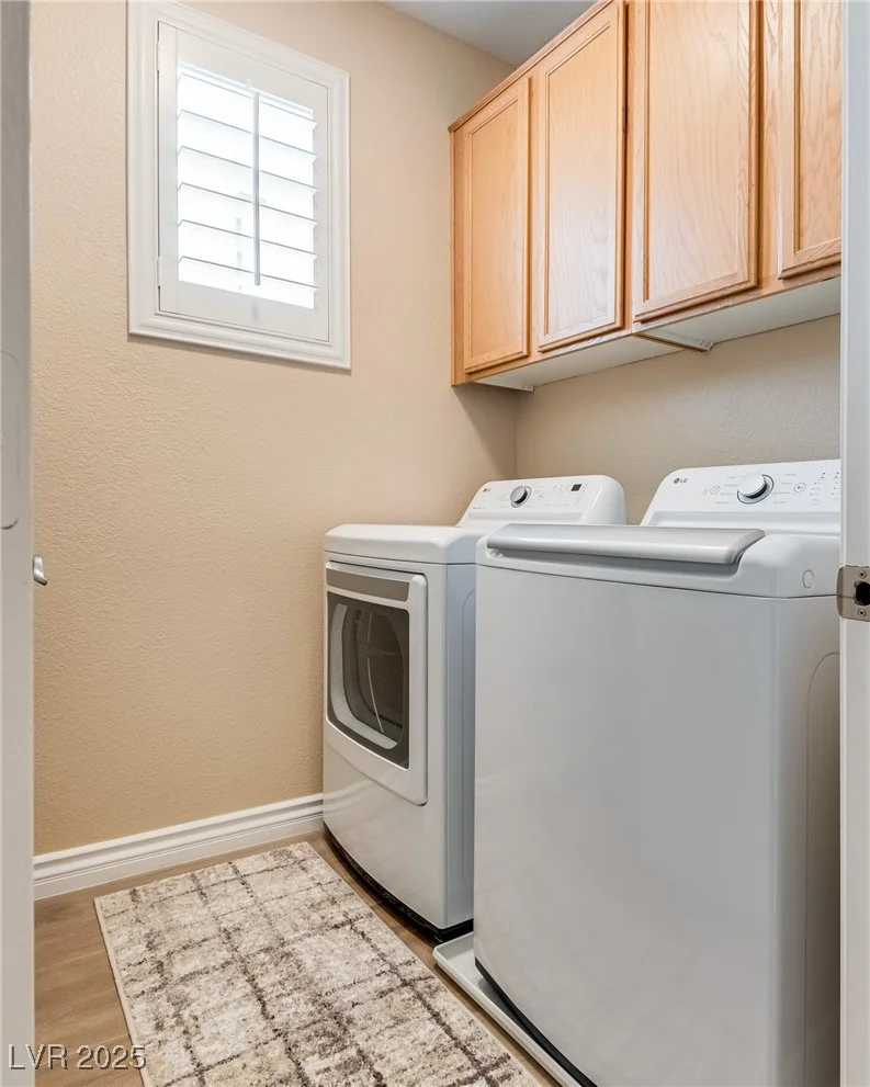 7694 Hampton Park, Las Vegas, NV 89113