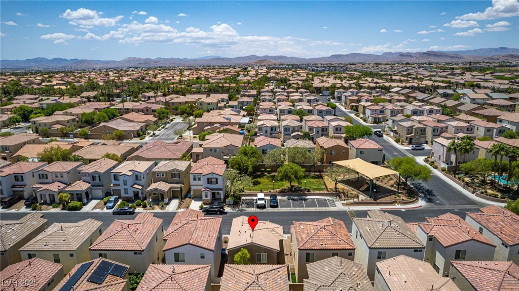 7694 Hampton Park, Las Vegas, NV 89113