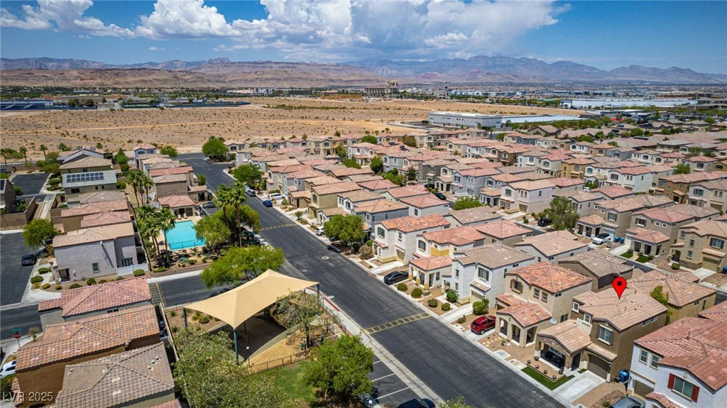 7694 Hampton Park, Las Vegas, NV 89113