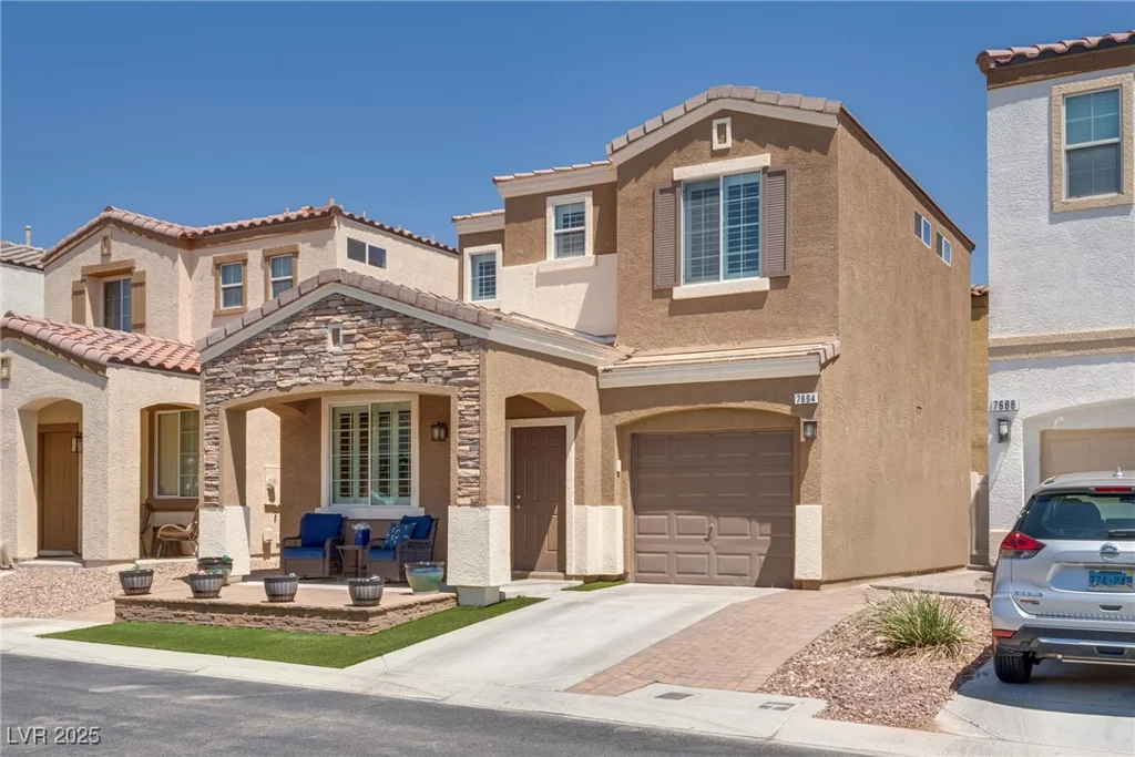 7694 Hampton Park, Las Vegas, NV 89113