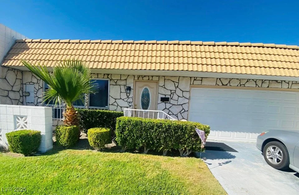 3766 Colonial, Las Vegas, NV 89121