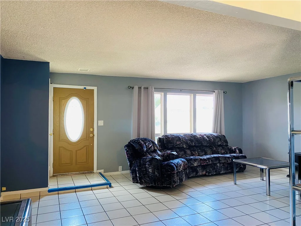 3766 Colonial, Las Vegas, NV 89121