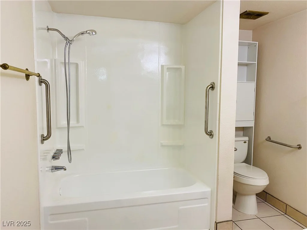3766 Colonial, Las Vegas, NV 89121