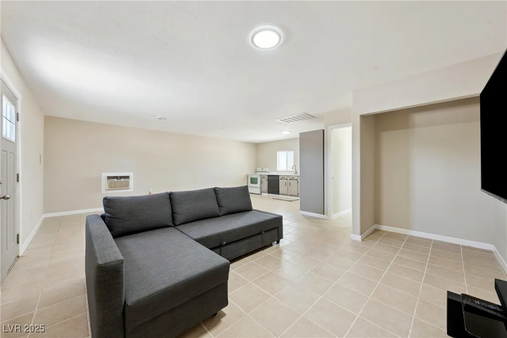 471 Bunarch, Pahrump, NV 89060