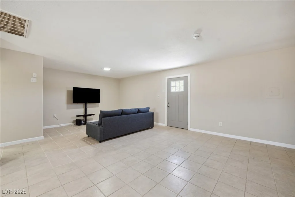 471 Bunarch, Pahrump, NV 89060