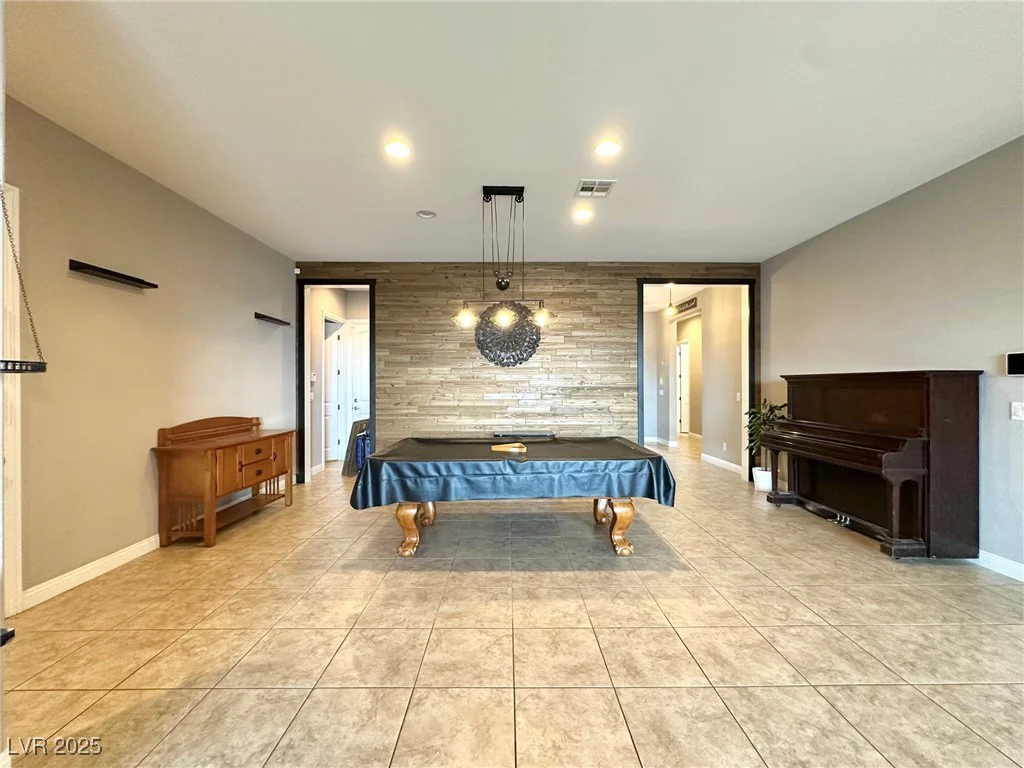 10719 Hammett Park, Las Vegas, NV 89166