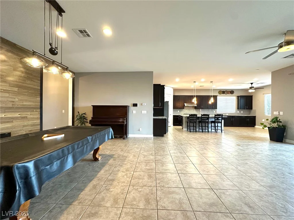 10719 Hammett Park, Las Vegas, NV 89166