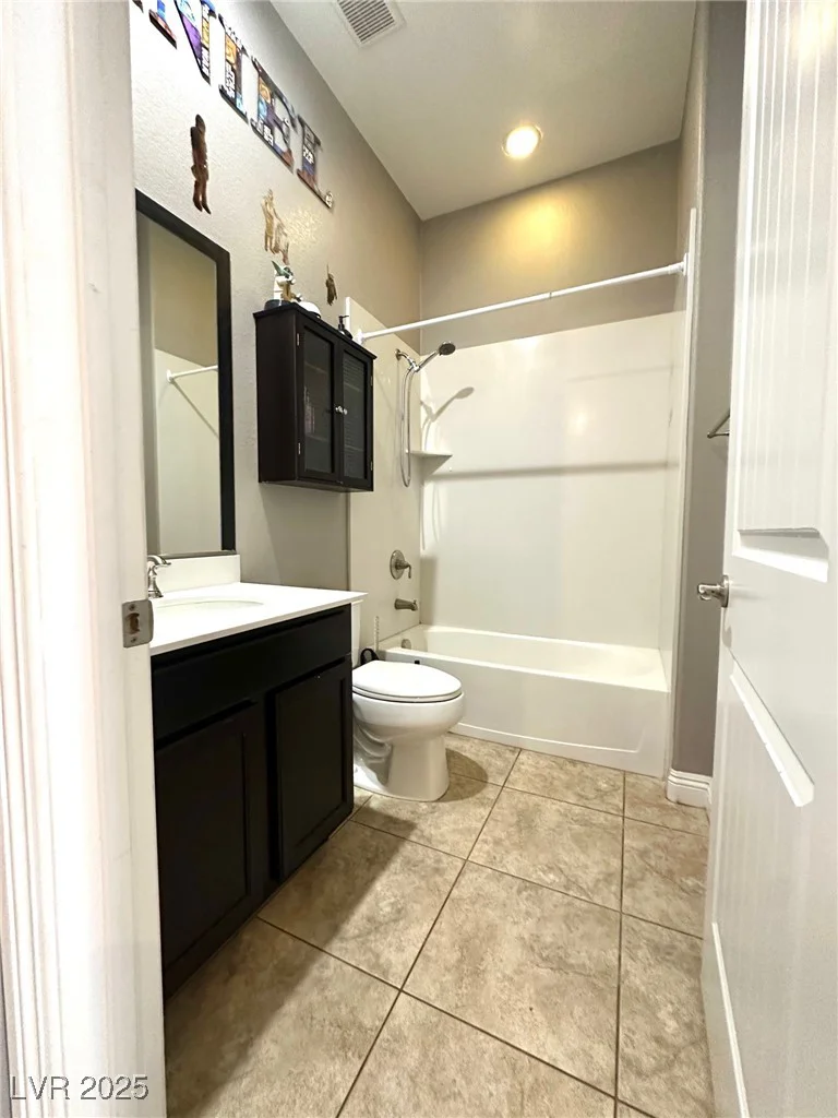 10719 Hammett Park, Las Vegas, NV 89166