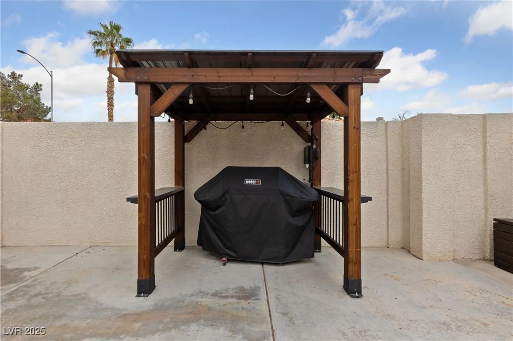 8780 Autumn Wreath, Las Vegas, NV 89129