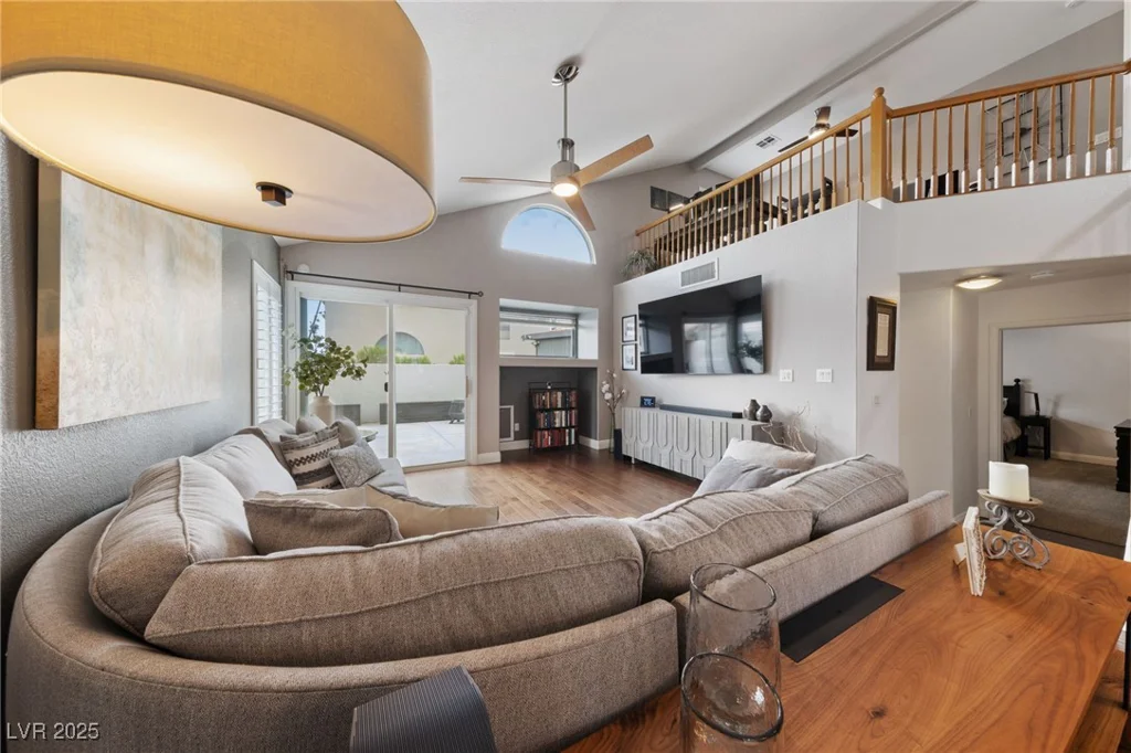 8780 Autumn Wreath, Las Vegas, NV 89129