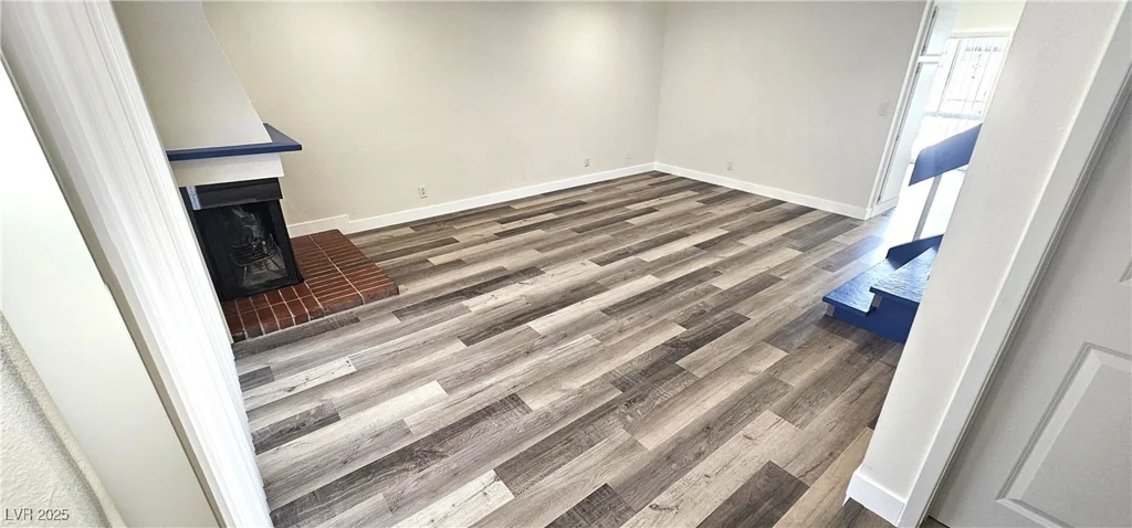 708 Fernwood, Las Vegas, NV 89169