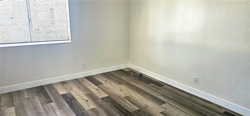 708 Fernwood, Las Vegas, NV 89169