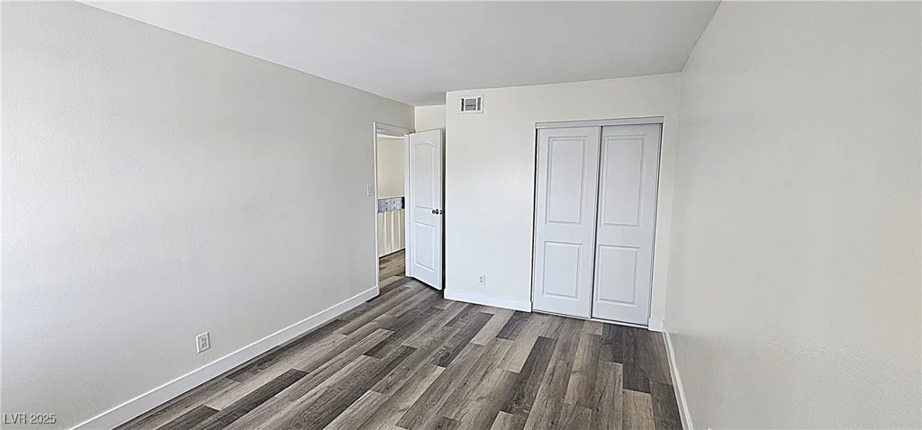 708 Fernwood, Las Vegas, NV 89169