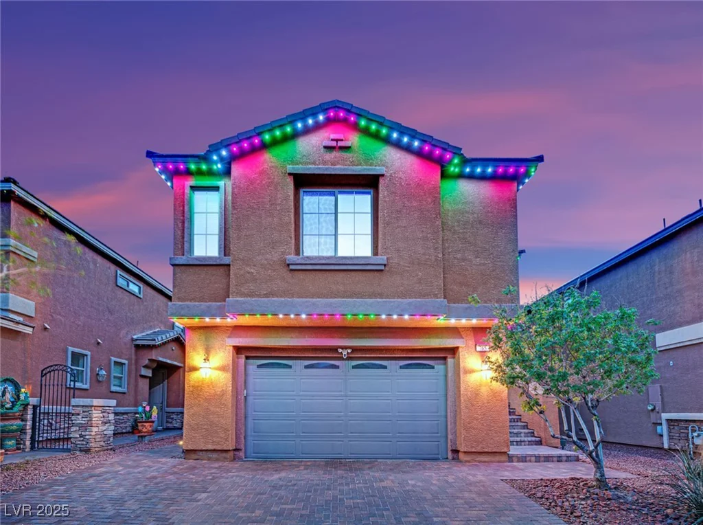 765 Crimson Peak, Henderson, NV 89011