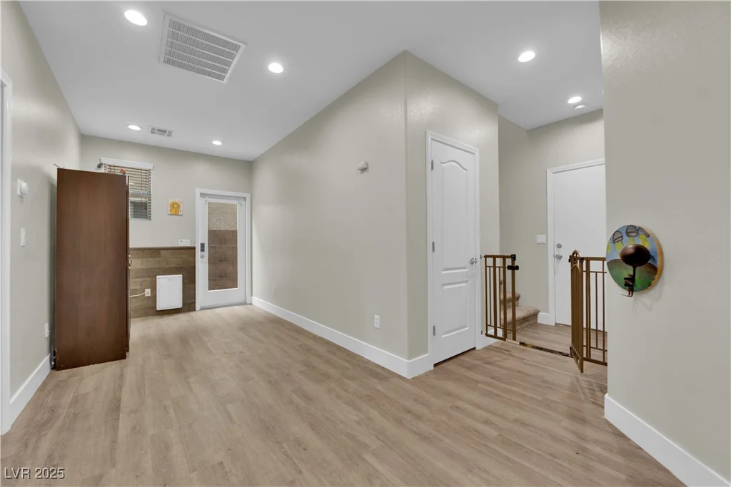 765 Crimson Peak, Henderson, NV 89011