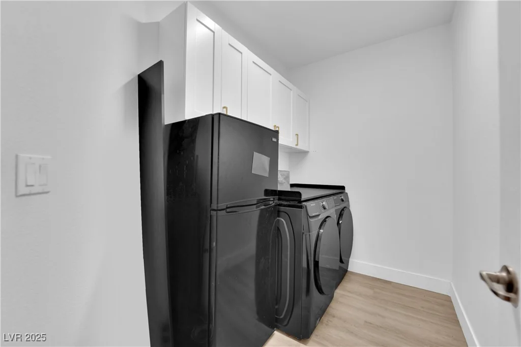 765 Crimson Peak, Henderson, NV 89011
