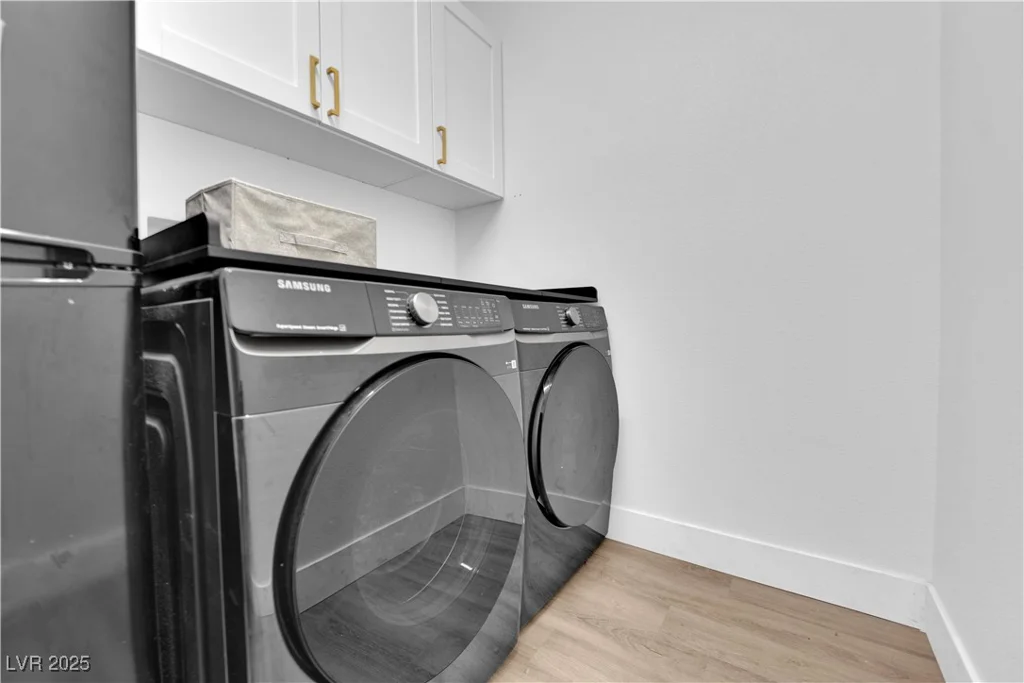 765 Crimson Peak, Henderson, NV 89011