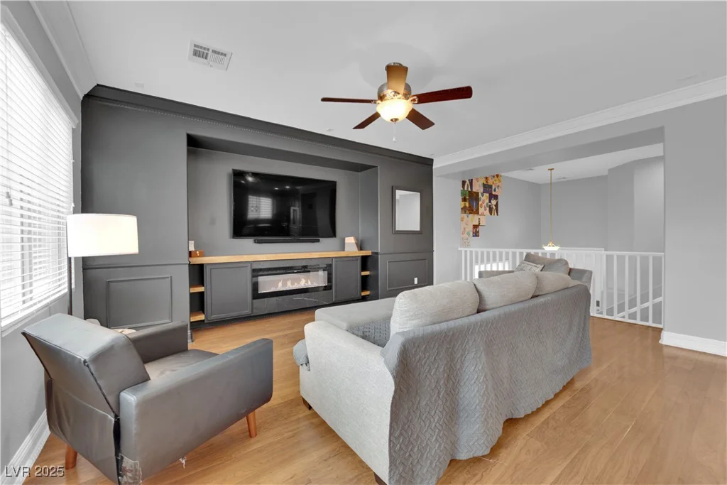 765 Crimson Peak, Henderson, NV 89011