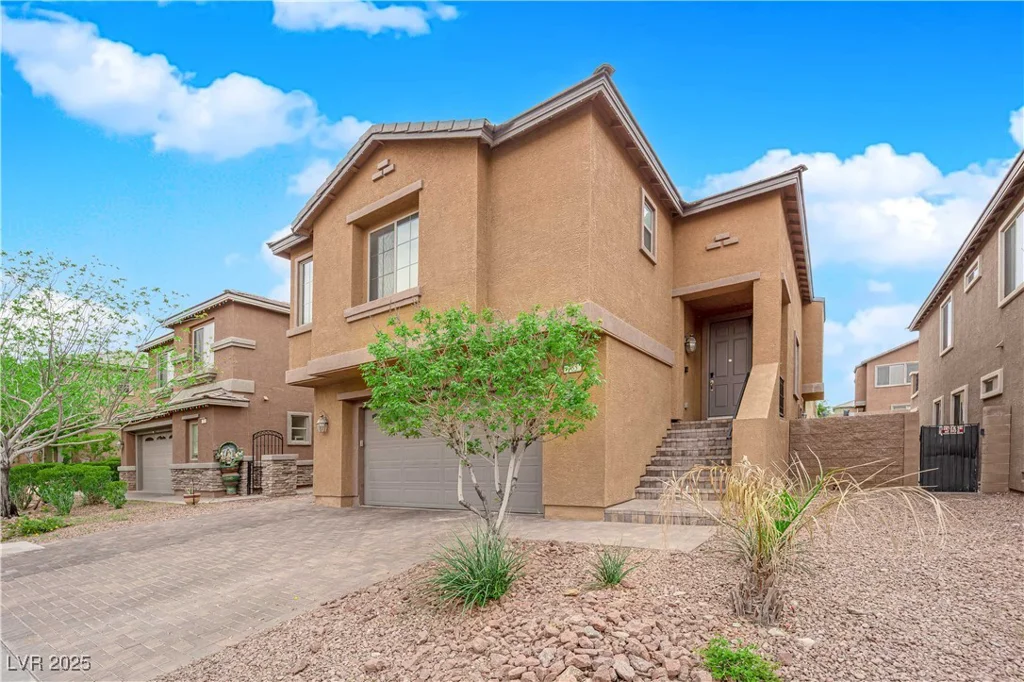 765 Crimson Peak, Henderson, NV 89011