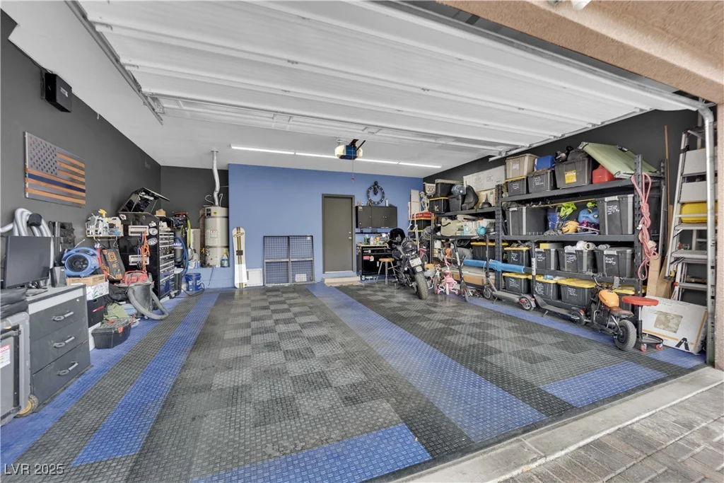 765 Crimson Peak, Henderson, NV 89011