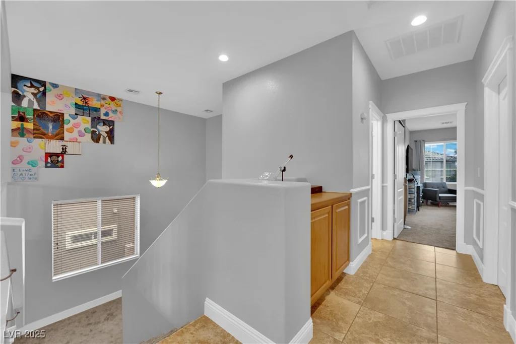 765 Crimson Peak, Henderson, NV 89011