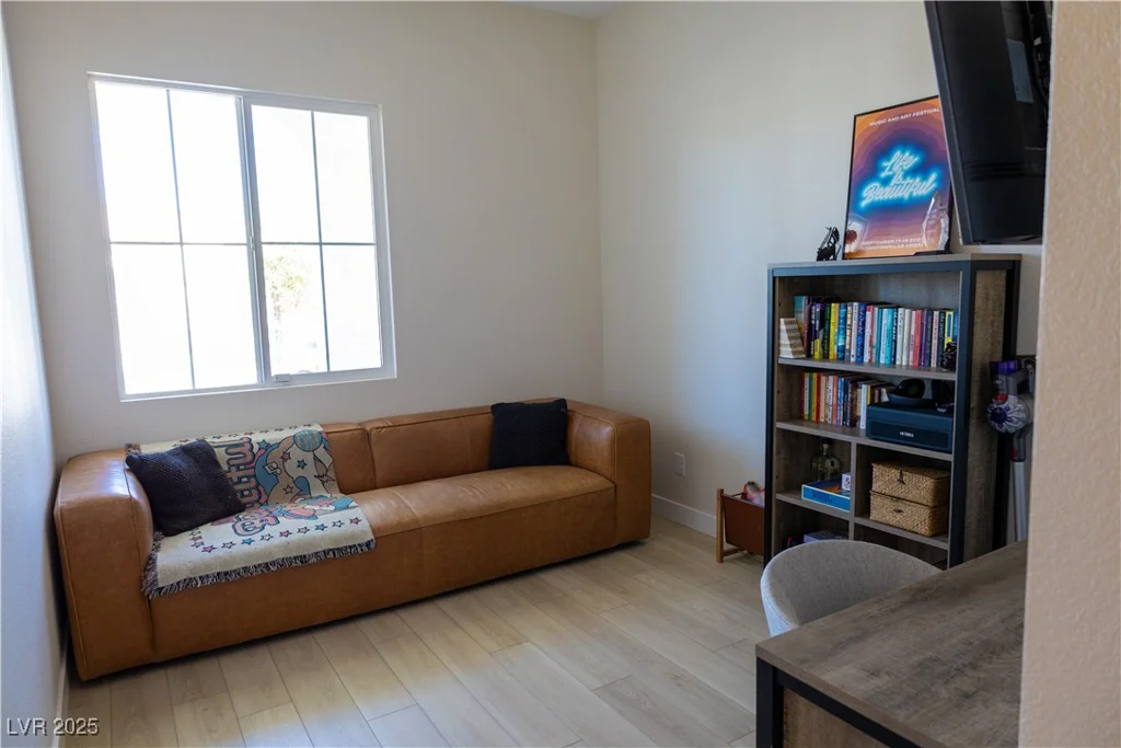 862 Silverton Springs, Henderson, NV 89011