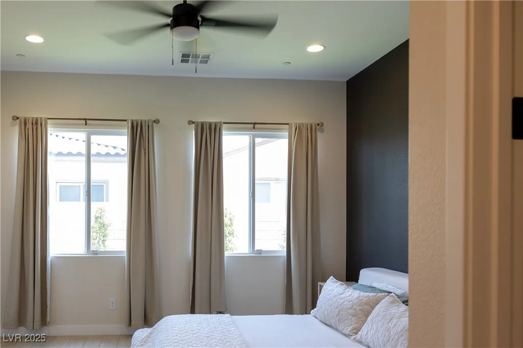 862 Silverton Springs, Henderson, NV 89011