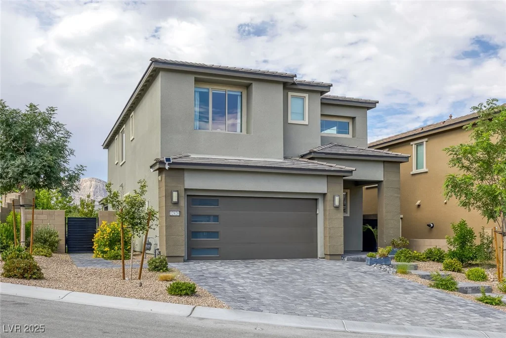 12426 Alpenglow, Las Vegas, NV 89138