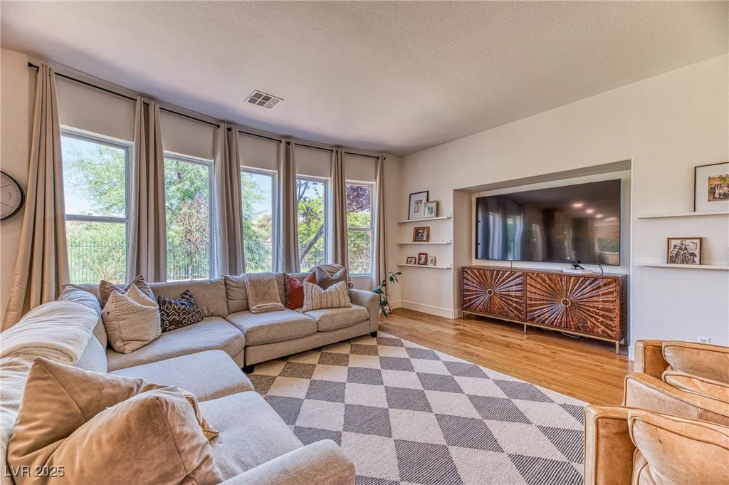 1235 Panini, Henderson, NV 89052