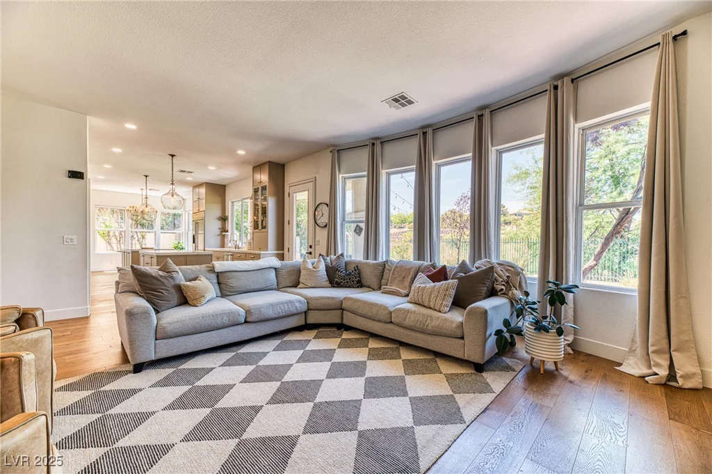 1235 Panini, Henderson, NV 89052