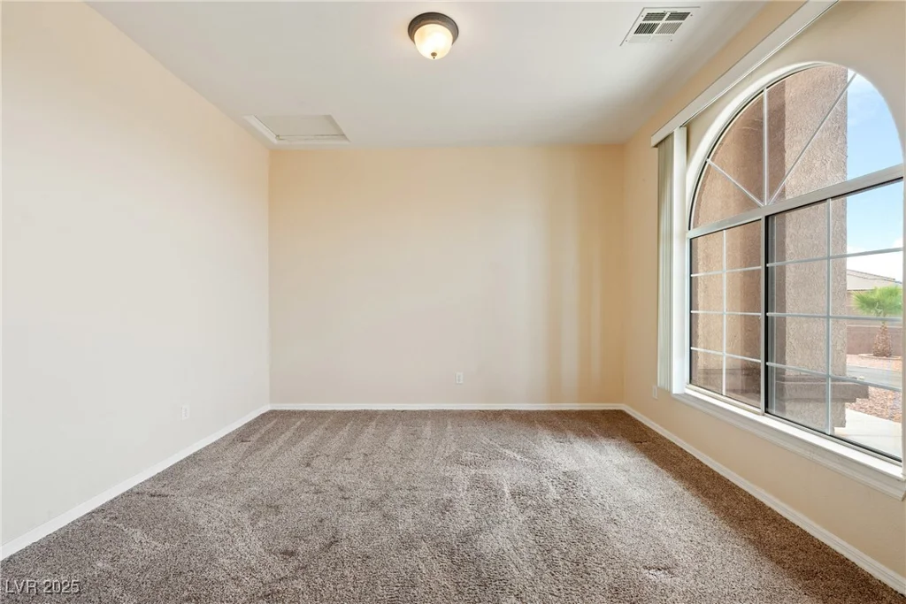 2020 Omaha, Pahrump, NV 89048