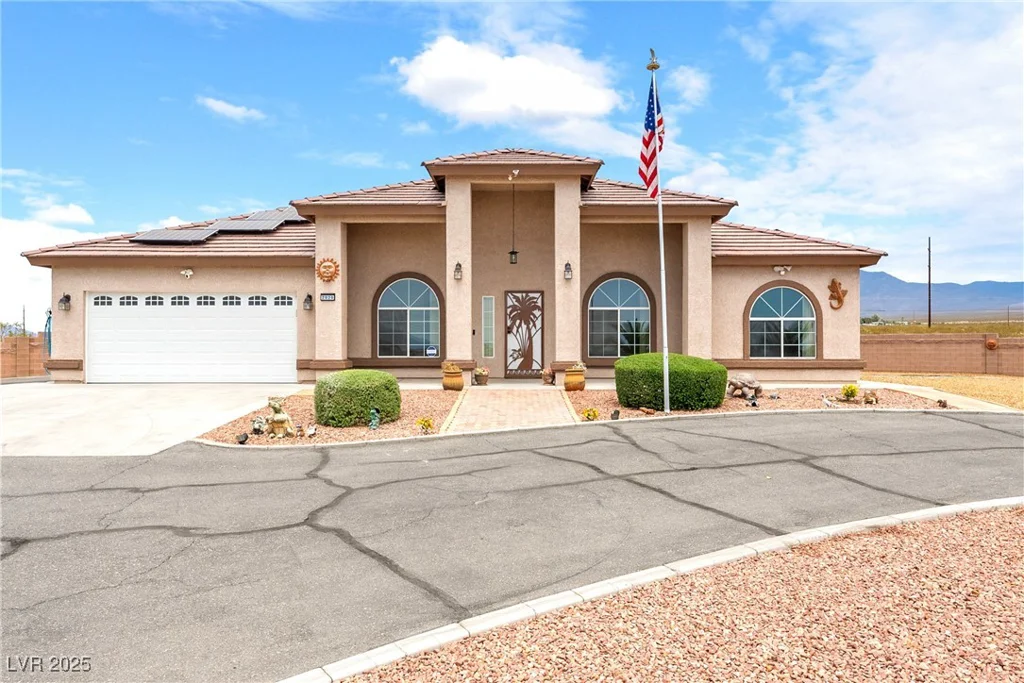 2020 Omaha, Pahrump, NV 89048