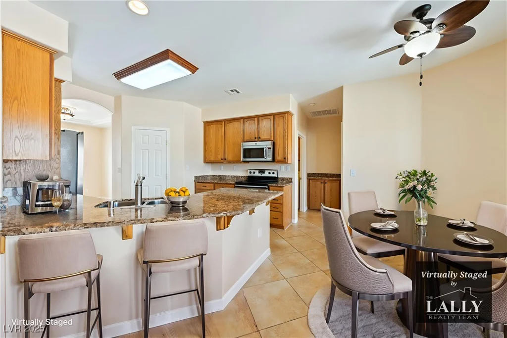 2020 Omaha, Pahrump, NV 89048