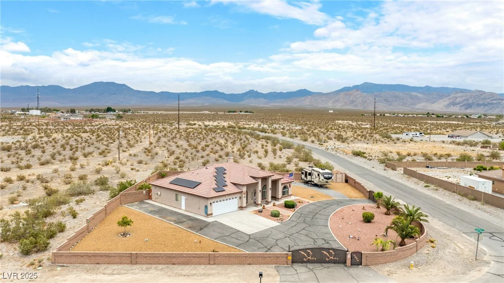 2020 Omaha, Pahrump, NV 89048