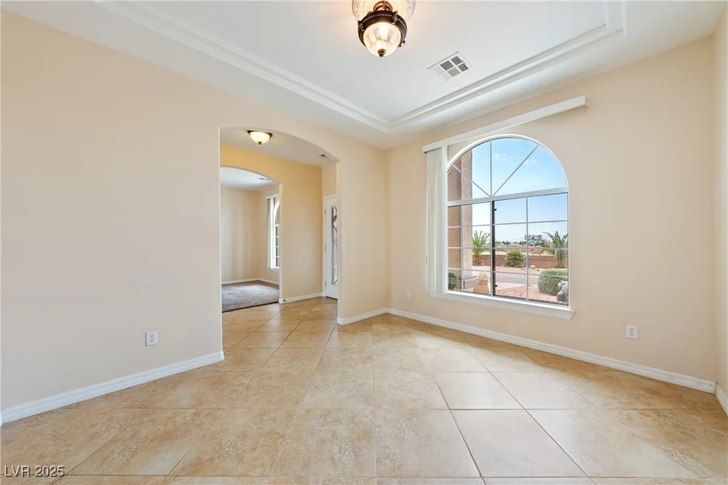 2020 Omaha, Pahrump, NV 89048