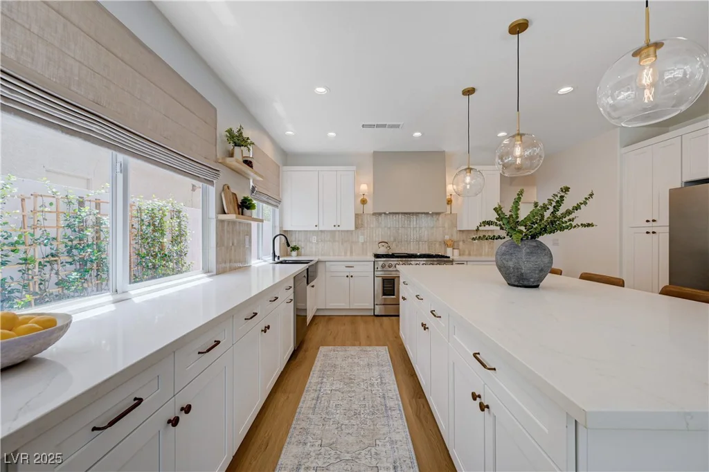 1624 Ravanusa, Henderson, NV 89052