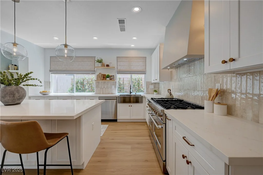 1624 Ravanusa, Henderson, NV 89052