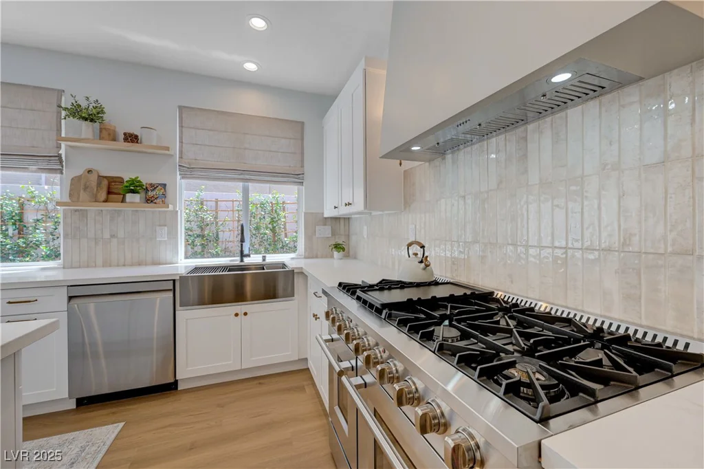 1624 Ravanusa, Henderson, NV 89052